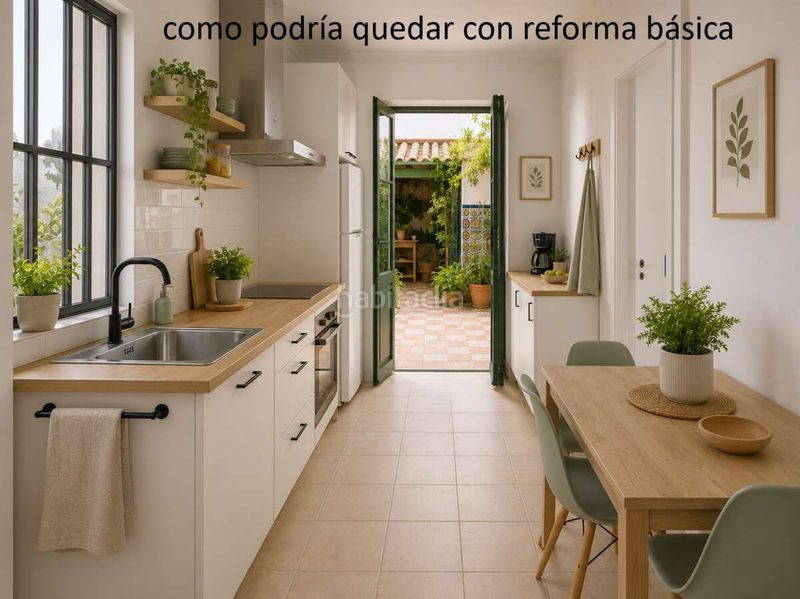 Foto 316ce3bf-f22b-4d88-b316-4d26a1bc03c9. Casa amb aparcament a Centro - Doña Mercedes Dos Hermanas