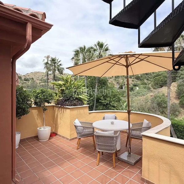 Foto ba222d85-4875-45ed-92d1-81352bf85d65. Pis amb aparcament piscina a reserva de Marbella Marbella