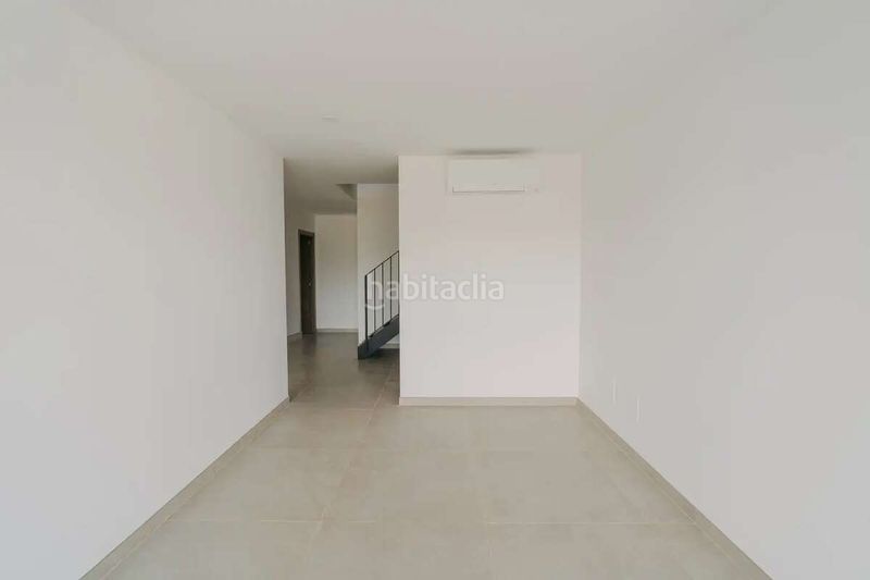 Foto be6c16d4-7abc-43d9-9c24-fafaa38d4491. Casa adossada a Sa Cabaneta Marratxí