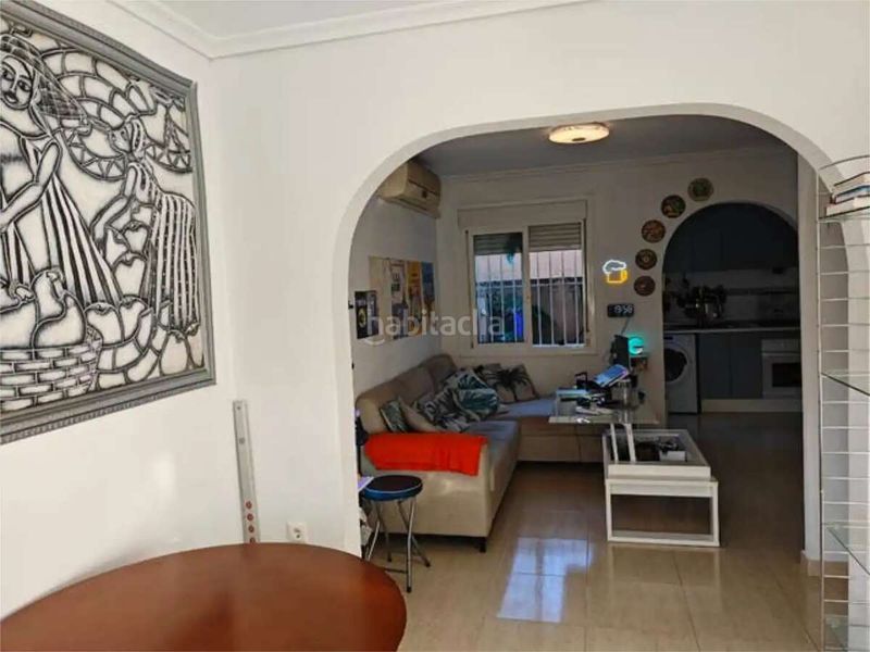 Foto 1e39d94e-6656-48d1-b17e-e6dbd55ac5c5. Casa adossada amb aparcament a Centro Ciudad Xàbia