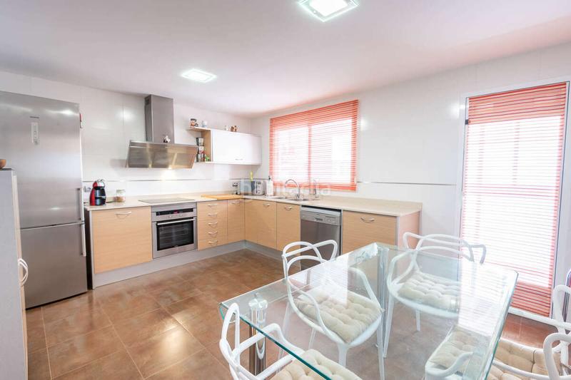 Foto 3eb665aa-4f0a-4818-843c-d6b6dfbb450b. Casa adossada amb calefacció aparcament a Alqueries (Les) / Alquerías del Niño Perdido