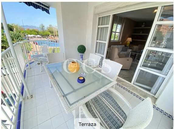 Foto 1f9b00bb-48d1-45a0-9861-34b124b48af0. Pis amb piscina a Castillo Sohail - Myramar Fuengirola