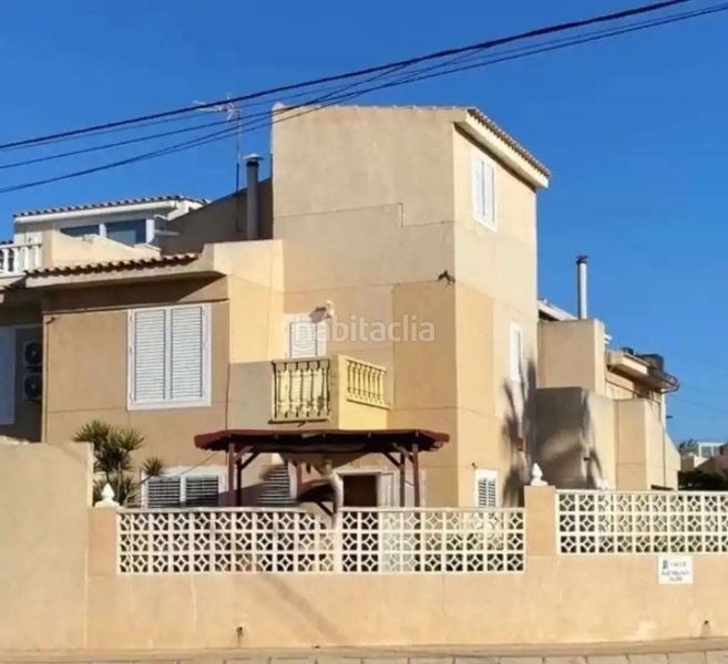 Foto c60d4c14-36c4-44d9-860e-13fa6930db39. Pis amb aparcament piscina a Zona los Frutales Torrevieja