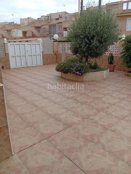 Foto d9e31ec3-84b0-4794-a8e5-a4e7b2adedf5. Pis amb aparcament piscina a Zona los Frutales Torrevieja