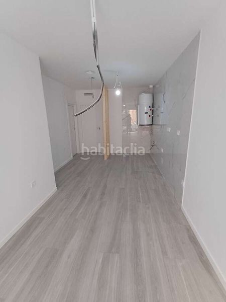 Foto 428cf1bb-bfe3-44f8-9cb0-811985c77ce2. Pis a Alcantarilla