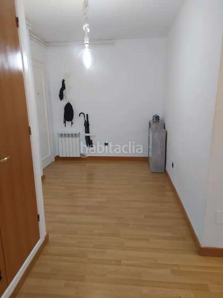 Foto 91002ae3-b552-46b2-ba61-c377249f24d0. Pis a Berga