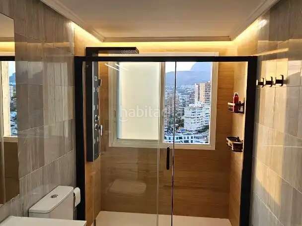 Foto 1d2cf7fc-ccfb-4875-8986-a4ffaed8d4ea. Flat with parking pool in Playa Poniente Benidorm