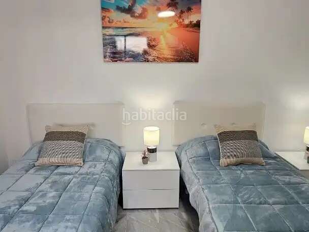 Foto 34edddff-a3c7-4f84-bea9-c57514c64fe7. Flat with parking pool in Playa Poniente Benidorm