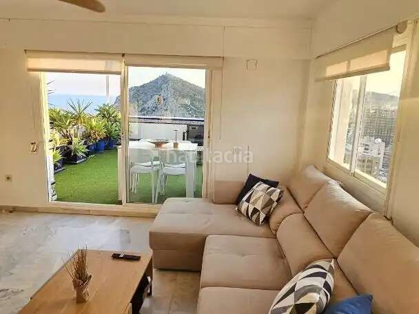 Foto 599c6b44-4cf1-4ab2-b640-7ae90454cb60. Flat with parking pool in Playa Poniente Benidorm