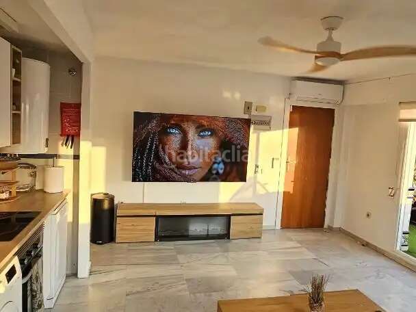 Foto 5dd14e97-eff8-44b4-8028-ae3fb08a6b70. Flat with parking pool in Playa Poniente Benidorm