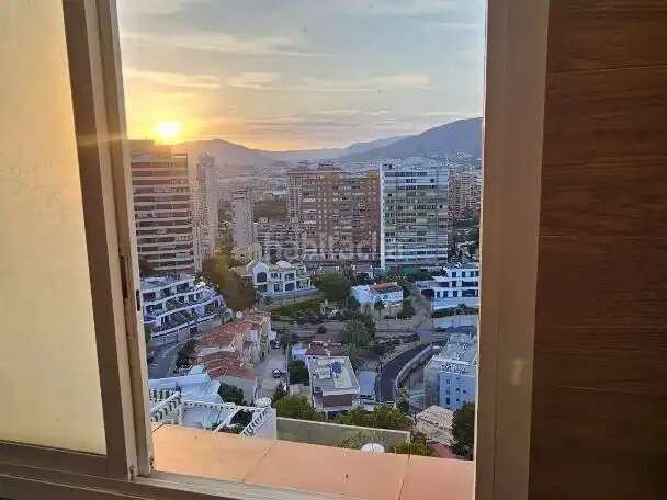 Foto d4988853-adfd-432c-80dc-d143660ca654. Flat with parking pool in Playa Poniente Benidorm