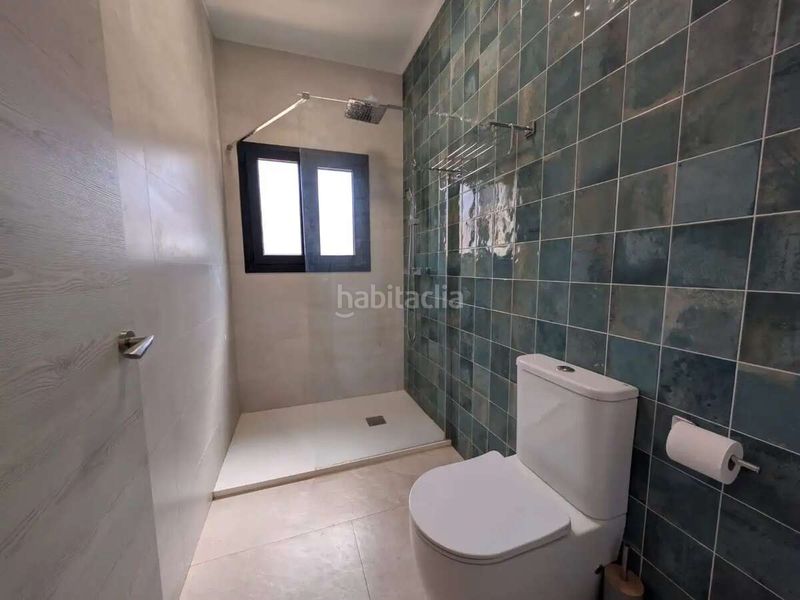 Foto fa49544c-1438-4791-8653-b986a98a7c55. Xalet a Centre-Estació Gavà