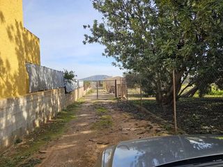 Xalet a Corralet-Bonanza-Tres Rutas. Casa rústica con piscina privada, jardín y vistas al mar en náqu
