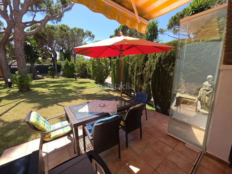 Foto ec373953-f98e-4e00-963a-ce2f1a82fd32. Casa adossada amb piscina a Calahonda Mijas