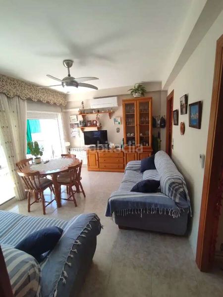 Foto b4c88fa3-a753-4e13-a7b2-cd2fa963a262. Pis amb aparcament a Calafell platja Calafell
