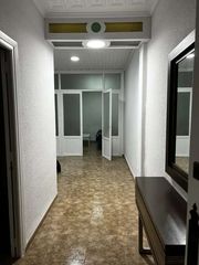 Casa a schiera in Benifaió. Casa reformada con garaje, terraza y trastero en calle ramón y c