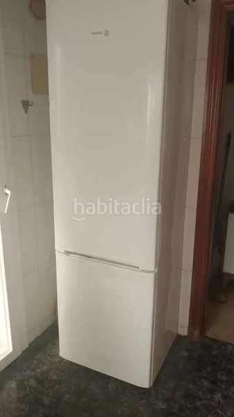 Foto b97a9a48-e396-4e12-b04d-374d4c7b00d7. Pis a Progrés Rubí