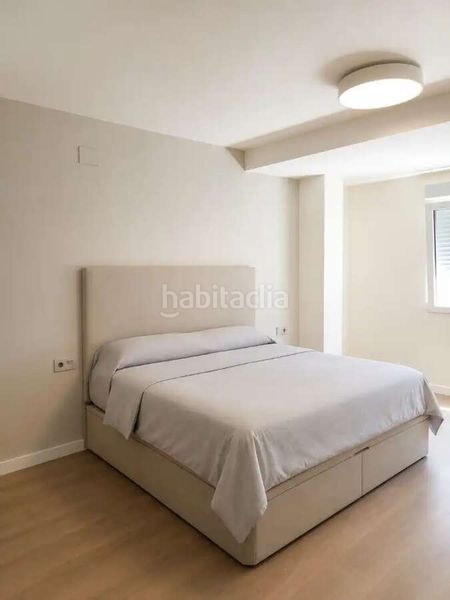 Foto 04fd917b-ef10-403c-a618-5ad2b1a56787. Pis a Bellreguard