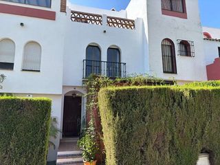 Casa adossada a Bel - Air