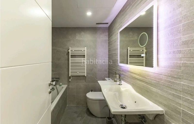 Foto 9267eb5d-b150-46e1-883b-0ce0ef291a8e. Casa adossada a El Balís Sant Andreu de Llavaneres