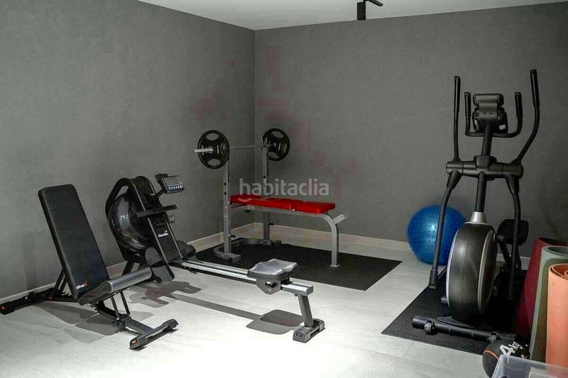 Foto 41f1ae5f-cb66-4d48-b15e-317d1940b3a6. Xalet amb aparcament piscina a Foietes Benidorm