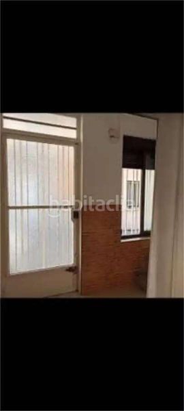 Foto 54b6a17e-1122-48d8-82eb-b654a03e0040. Xalet a Centre Alzira