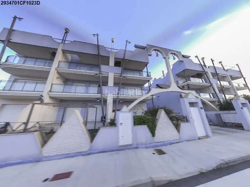 Foto bd80e55c-71b0-4ee1-977d-73f2c36b8de4. Pis amb aparcament piscina a Eucaliptus - Poble Nou del Delta Amposta