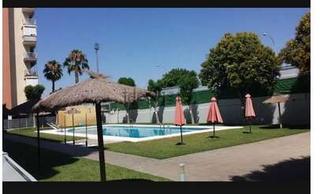 Appartement à El Cerro. Se vende piso reformado con piscina, 4 dormitorios ,2 baños en r