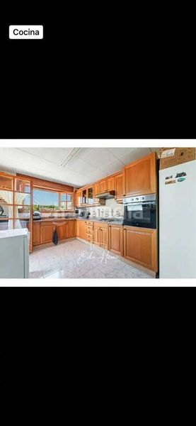 Foto b1f12d84-f7eb-4e14-bca7-d1ad258ae41a. Chalet dans Cunit residencial Cunit