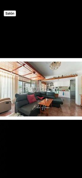 Foto b5a3b184-5267-45d4-a310-263a110c5604. Chalet dans Cunit residencial Cunit