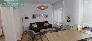 Flat in Crucero. Se vende piso reformado a estrenar, 3h., 1 baño en león, zona el