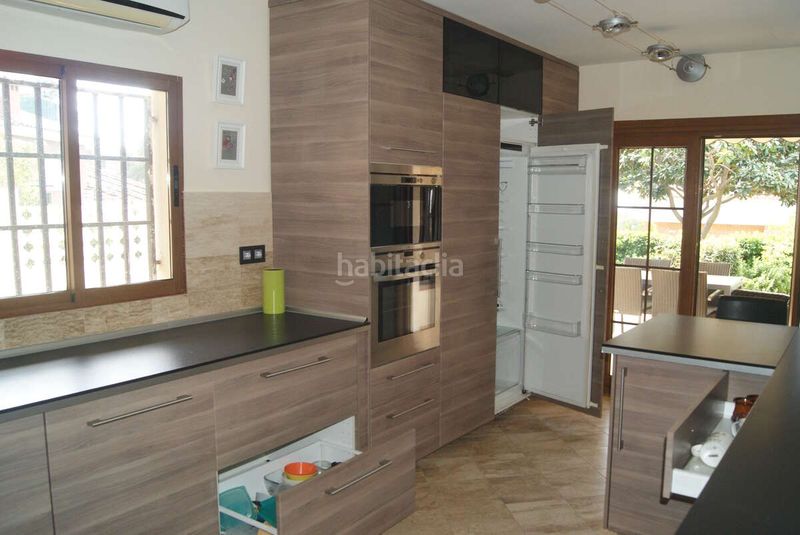 Foto b2589edd-ca59-47d7-b693-061cdff721e8. Casa amb calefacció aparcament piscina a pla de maset - cap de Salou Salou