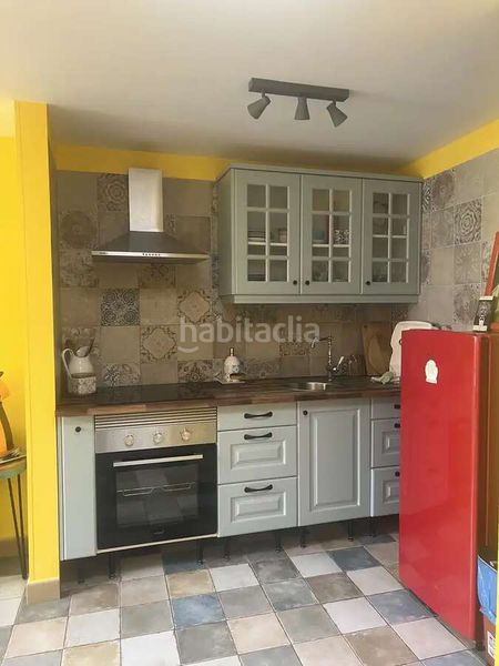 Foto 8b301771-e56a-418c-9a0a-dce78a76b2df. Pis a Centro Orotava (La)