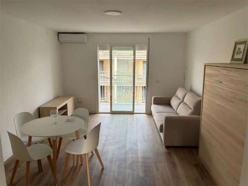 Foto 32369439-93c2-43f8-bfcb-309eefdbe12c. Pis a Poble Mont-roig del Camp