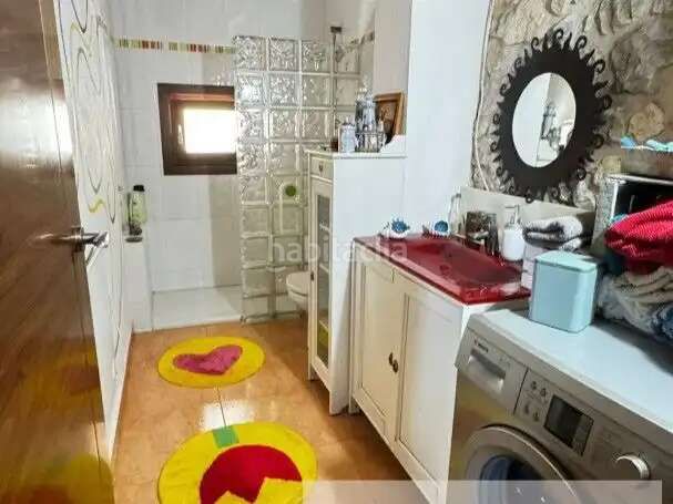 Foto ffc22db7-bcdd-44cc-b71c-7d846e32be4e. Casa a schiera in Pinell de Brai (El)