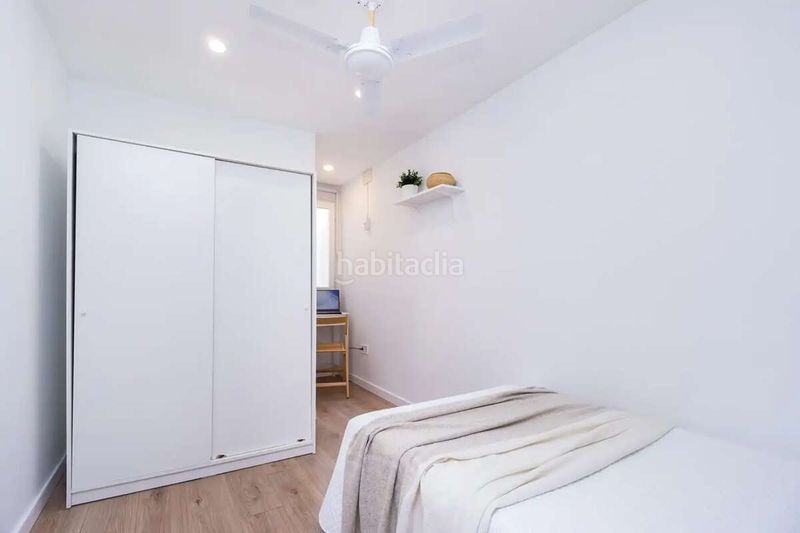 Foto 57c9e7ff-41f0-4e2b-9965-e66a45c5cd65. Pis a Raval Barcelona