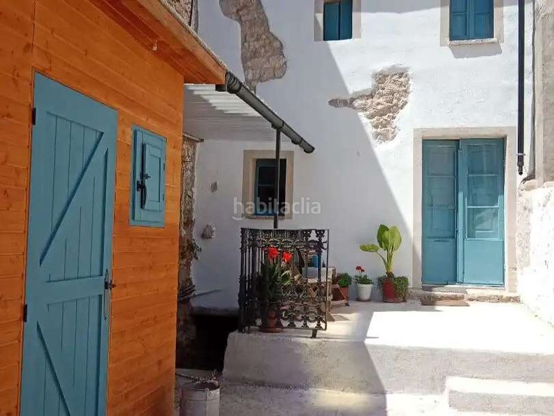 Foto 98c5a72a-cfe2-4129-94c8-d50c815b0347. Casa adossada a Vallirana