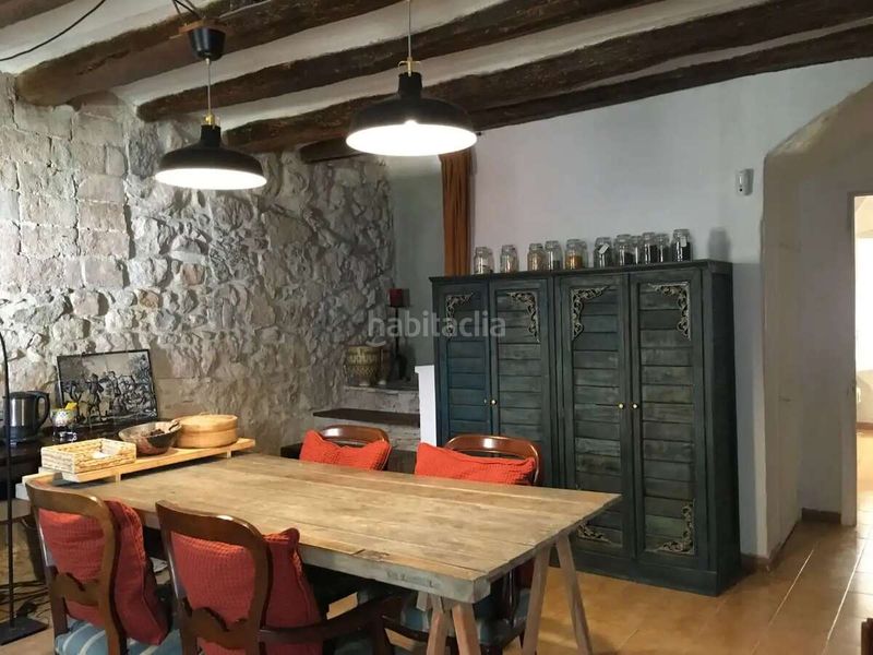 Foto f58236ed-0519-4abf-bb83-5915d3e30657. Casa adossada a Vallirana