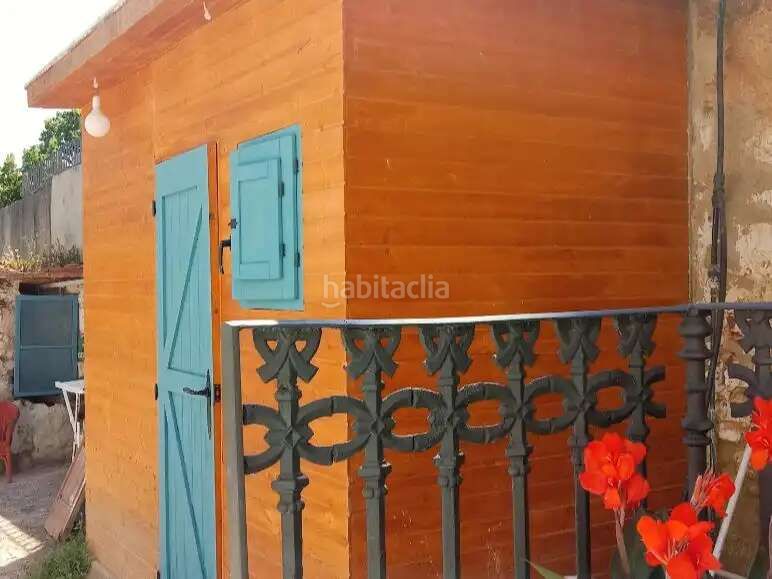 Foto fc80c619-de9f-4ff4-bc2a-ac151c0567e5. Casa adossada a Vallirana