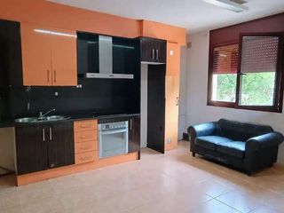 Piso en Navarcles. Piso luminoso con trastero y parking en carrer solervicens, nava
