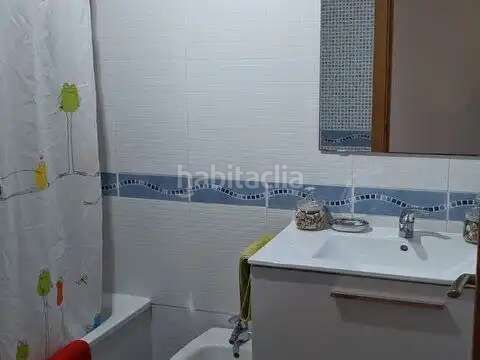 Foto de537bd9-203d-4119-97fb-8973c612289e. Pis amb calefacció aparcament piscina a Zona de la Vega Antequera