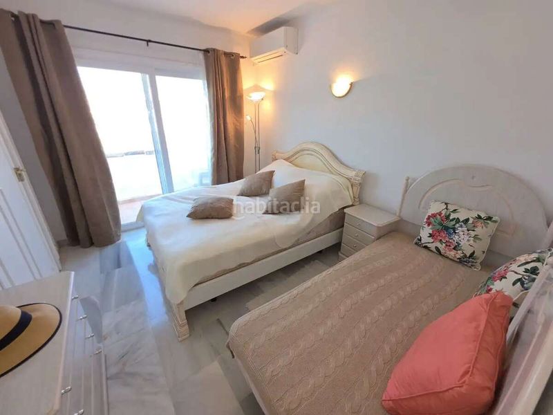 Foto e93243fd-5b02-4edf-8718-0587142d5769. Casa adossada amb piscina a Calahonda Mijas