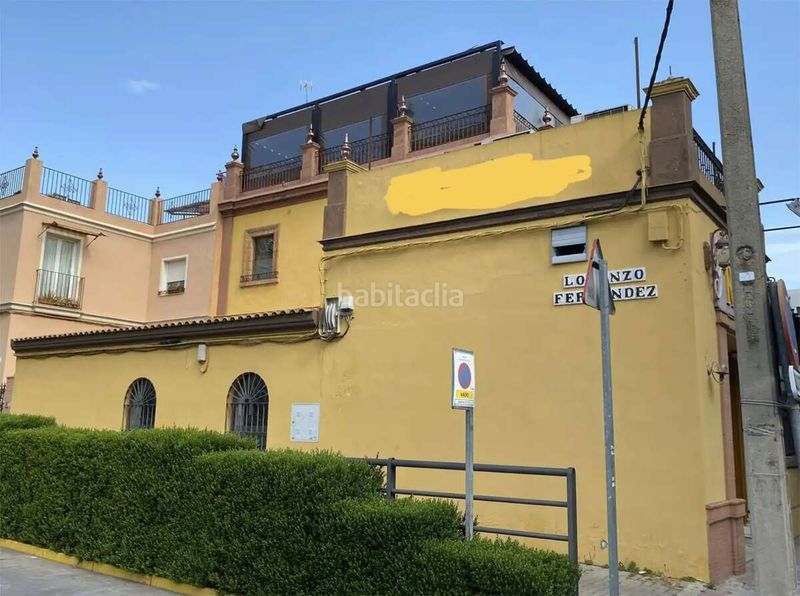 Foto bcc4d433-b4f0-4831-844f-d2fdfb98b7c0. Xalet a Barrio del Nervión Sevilla