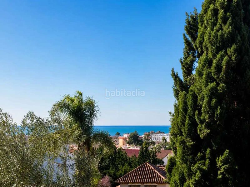 Foto d4fe5114-f960-40e4-b70f-ae45d364e381. Xalet amb calefacció piscina a Pedregalejo - Morlaco Málaga