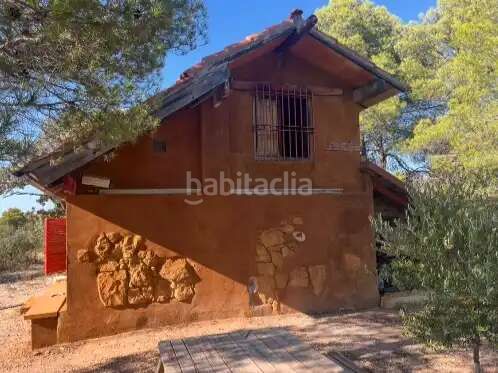Foto f7b9aea8-d4f2-43dc-ac11-0ce7bef718b5. Pis a Pobla de Cérvoles (La)