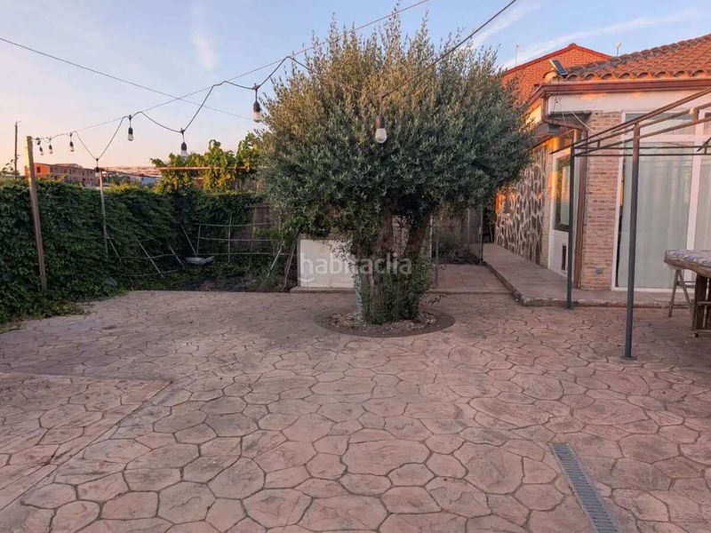 Foto bbb2b1ff-8612-40d2-b9aa-4879866fc5a3. Chalet mit pool in Mejorada del Campo