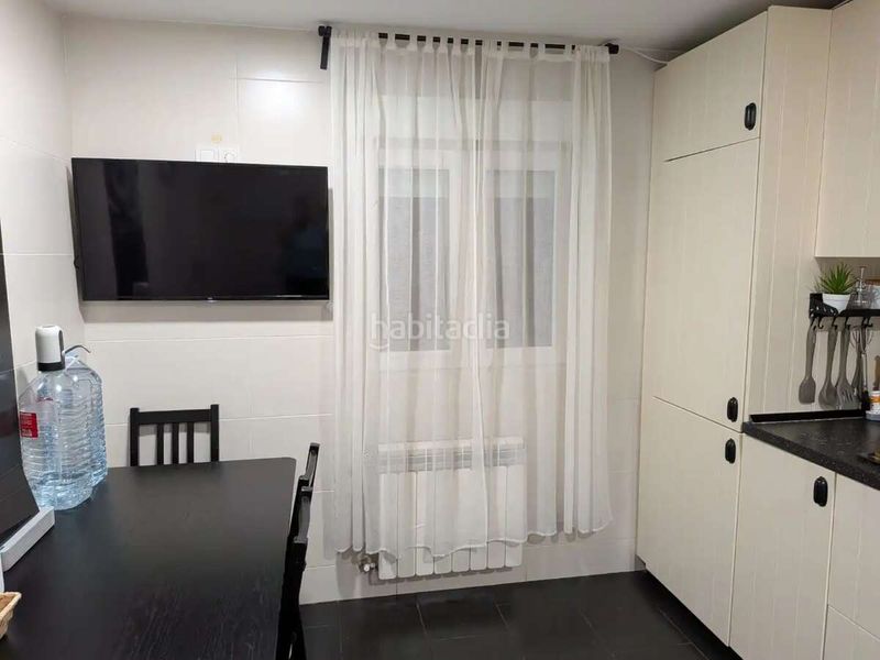 Foto ff8095f4-d65b-4f76-bd6d-f7577a2ed5bc. Chalet mit pool in Mejorada del Campo