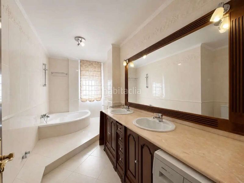 Foto 3d5cc498-22b9-4ad1-a136-f211f021b52d. Chalet en Capellanía - Retamar Alhaurín de la Torre