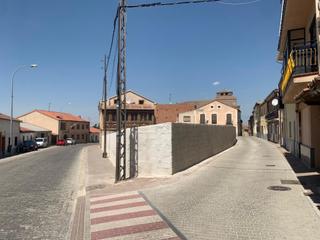 Terrain résidentiel à Ramon y cajal 2. Terreno en venta