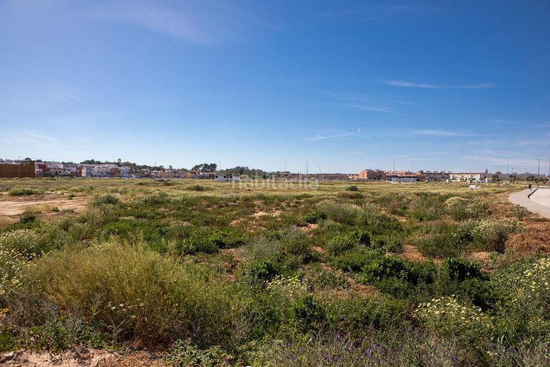 Foto aff14b04-a931-455a-be46-a55f02f25c99. Terreno residencial terreno en venta en Coria del Río